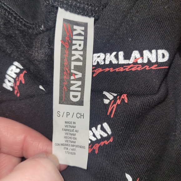 Costco Pet Sweater - Size S - Picture 6 of 6